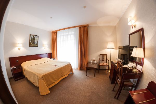 PARK HOTEL GRAAL (Kemerowo)